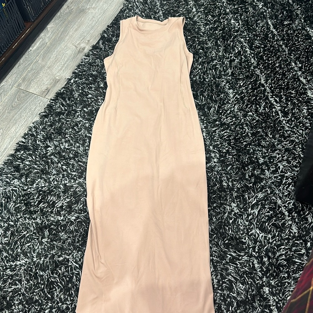 All Aligned Midi Dress - Picture 2 of 3